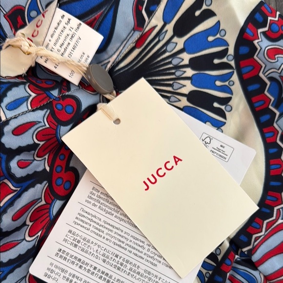 NWT Jucca Red and Blue Women's Skirt sz 42 European - Picture 2 of 4